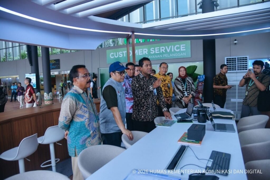 TOPINDIATOURS Update gadget: Arus Balik Nataru Dipredikisi Meningkat, Komdigi: Siap Melaya